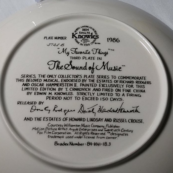 Knowles China "Sound of Music" "My Favorite Things Plate - Picture 10 of 11